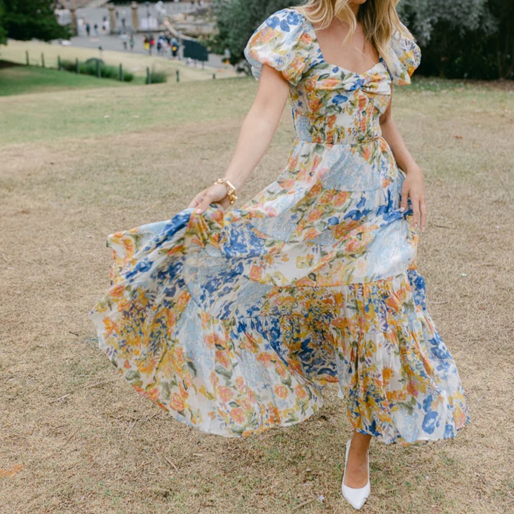 Chic Floral Maxi Dress in Blue and Orange
